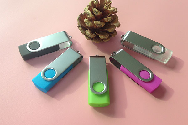 經典旋轉夾子U盤 銷量最好的旋轉U盤款式鋅合金鋁外殼